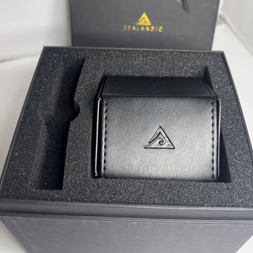 Zealandic Iceborne Watch 01-085 Automatic WR 20ATM Pounamu Green Dial - Picture 10 of 12